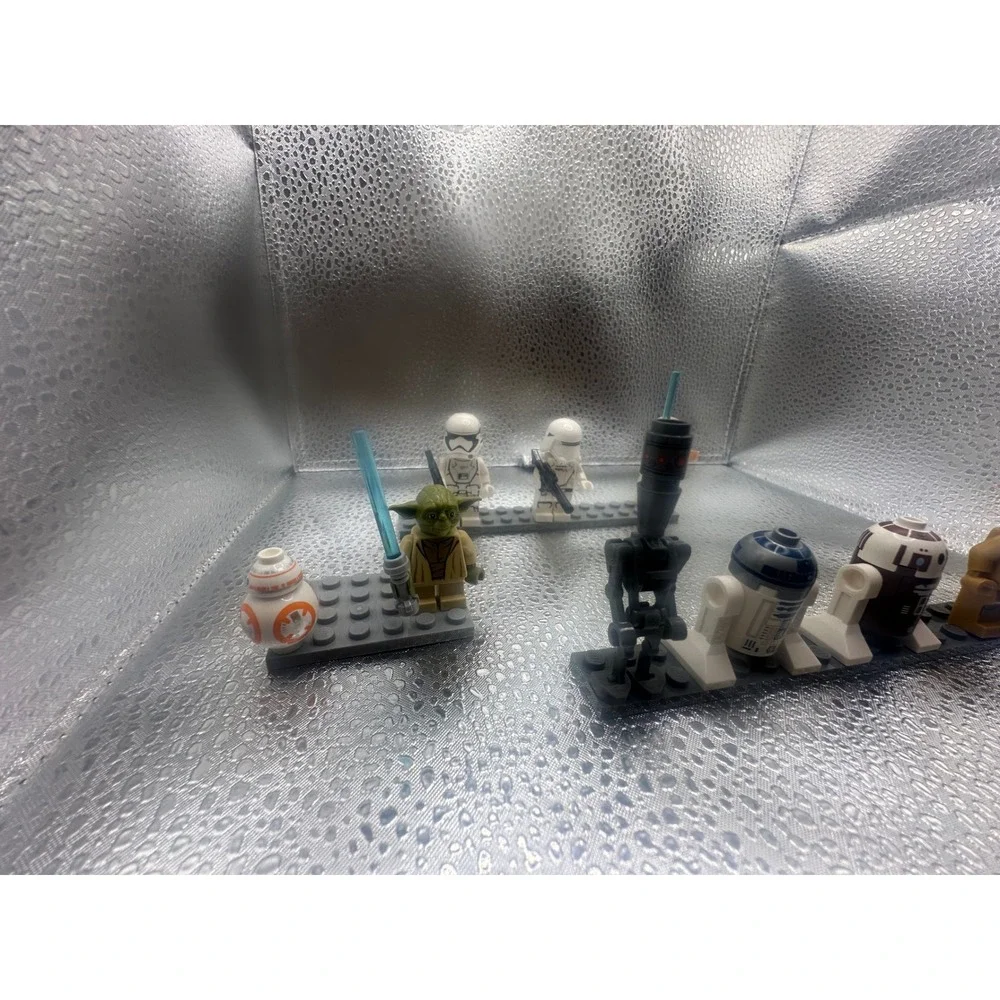 LEGO Star Wars Minifigure Lot Yoda Luke Skywalker R2-D2 BB-8 Stormtroopers 9pc - Picture 8 of 16